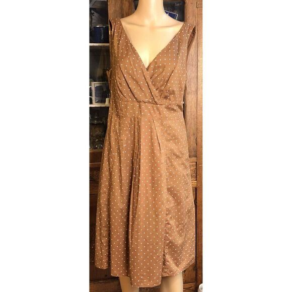 Lands' End Dresses & Skirts - Lands' End Womens Brown White Polka Dot Wrap Dress V Neck Sleeveless Size 10